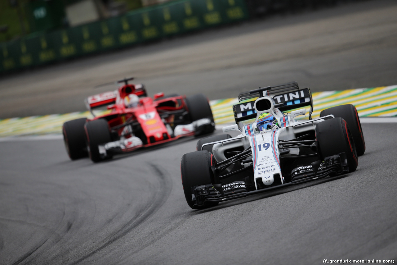 GP BRASILE, 11.11.2017 - Prove Libere 3, Felipe Massa (BRA) Williams FW40 e Sebastian Vettel (GER) Ferrari SF70H