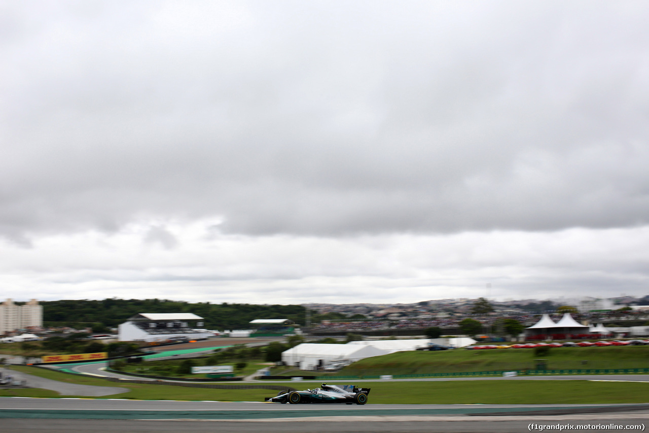 GP BRASILE, 11.11.2017 - Prove Libere 3, Valtteri Bottas (FIN) Mercedes AMG F1 W08