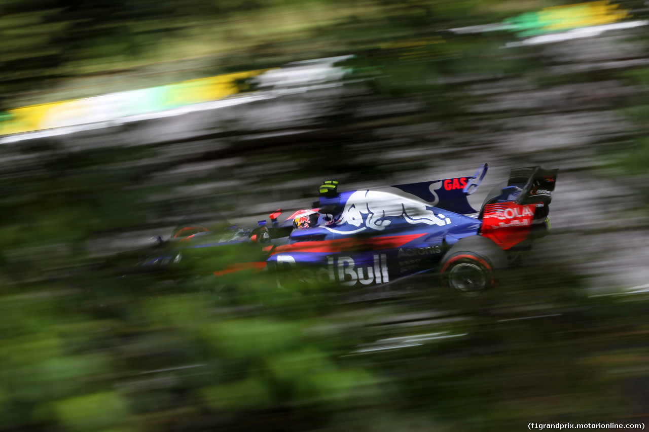 GP BRASILE, 11.11.2017 - Prove Libere 3, Pierre Gasly (FRA) Scuderia Toro Rosso STR12