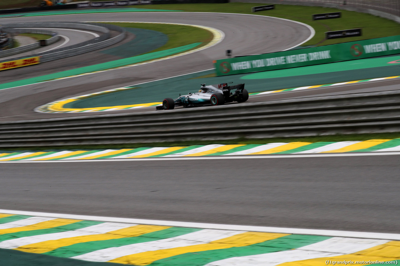 GP BRASILE, 11.11.2017 - Prove Libere 3, Lewis Hamilton (GBR) Mercedes AMG F1 W08