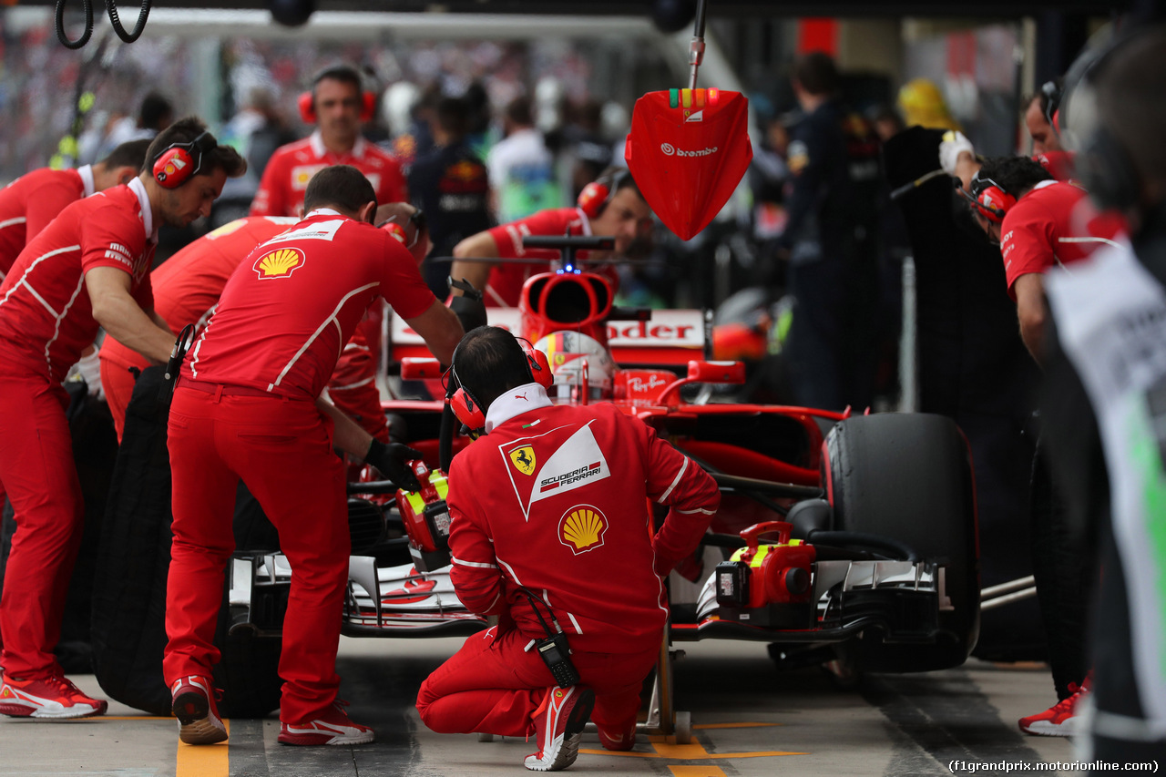 GP BRASILE, 11.11.2017 - Prove Libere 3, Sebastian Vettel (GER) Ferrari SF70H