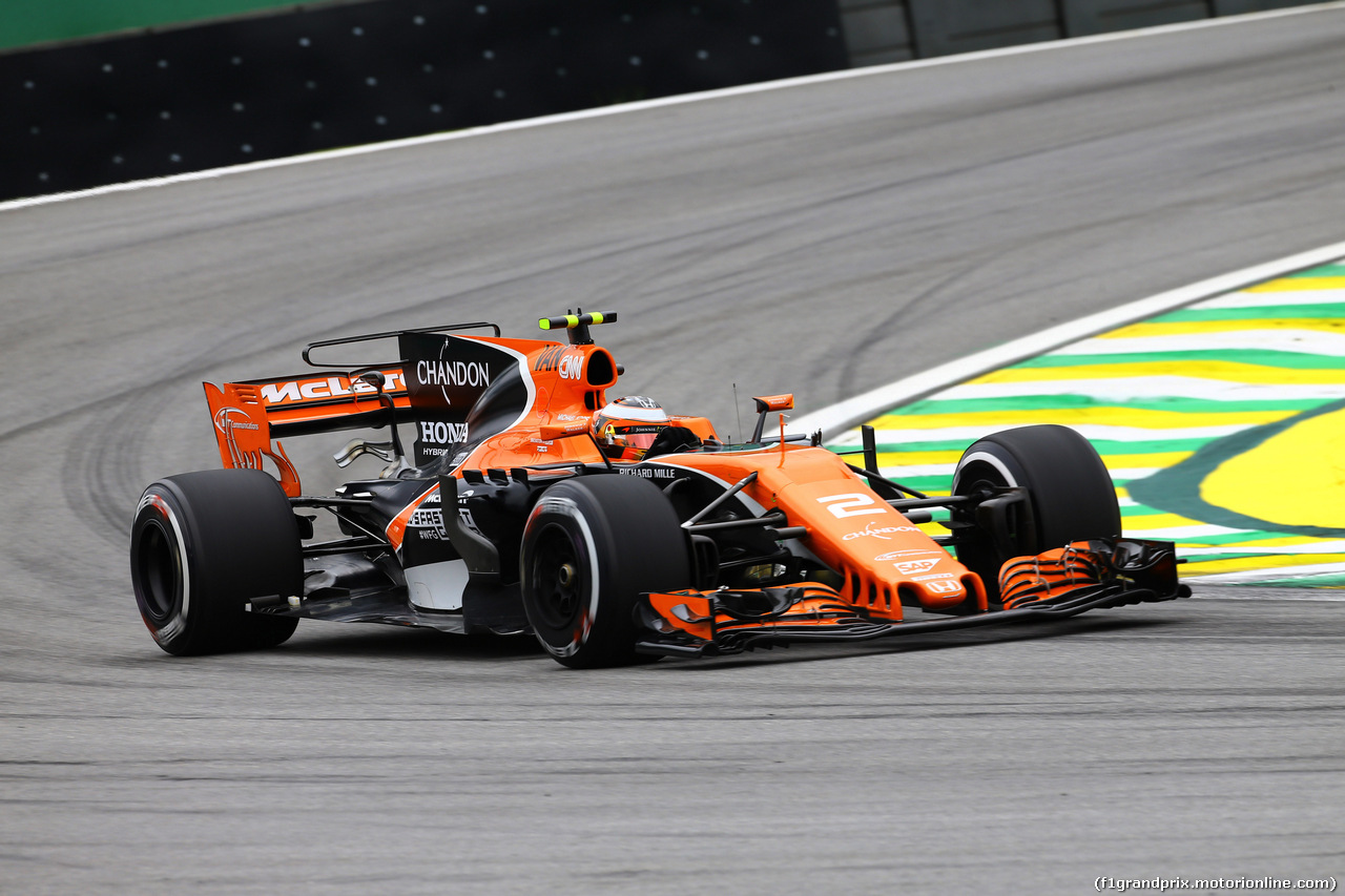 GP BRASILE, 11.11.2017 - Prove Libere 3, Stoffel Vandoorne (BEL) McLaren MCL32