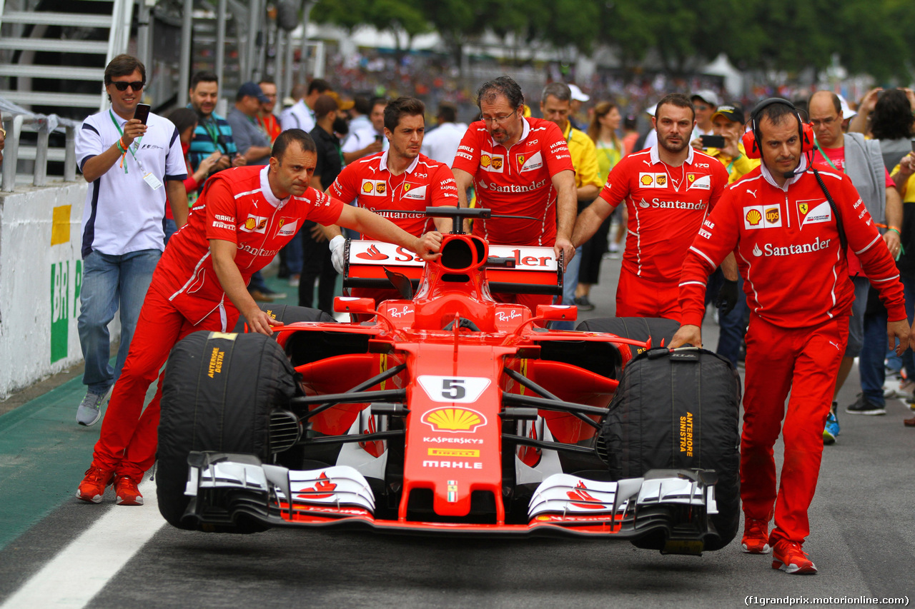 GP BRASILE, 11.11.2017 - Prove Libere 3, Sebastian Vettel (GER) Ferrari SF70H