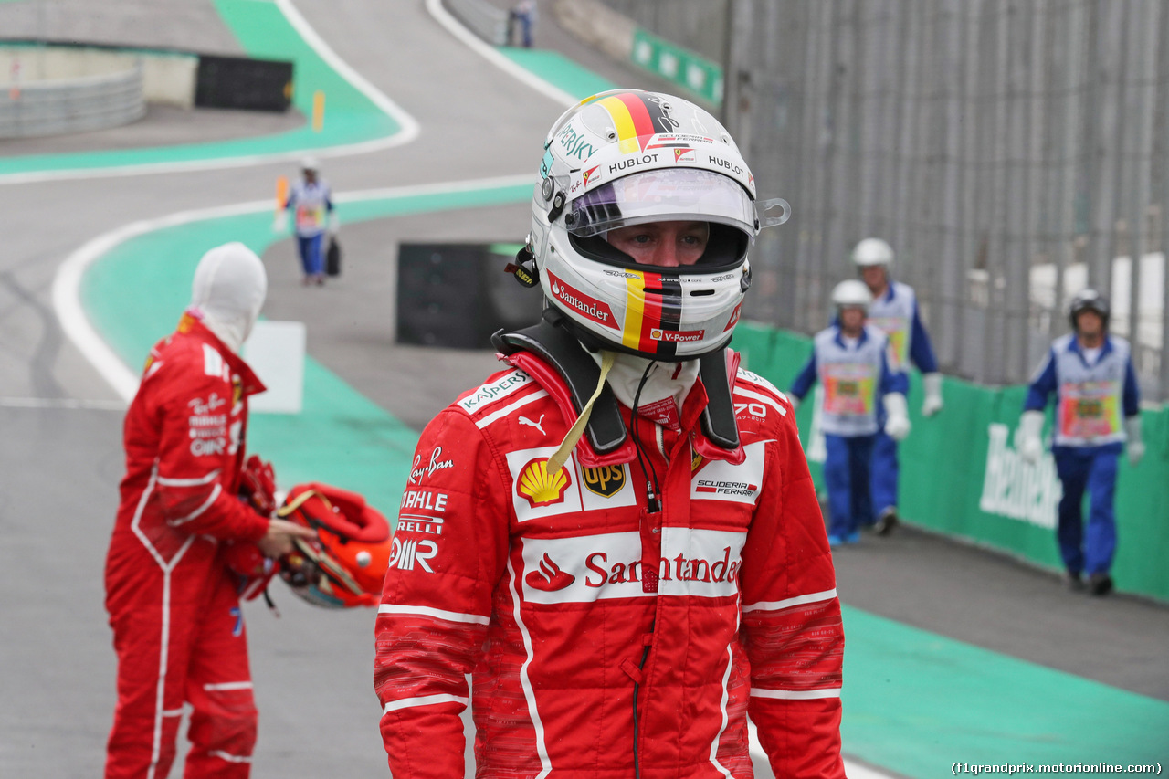 GP BRASILE, 11.11.2017 - Qualifiche, 3rd place Kimi Raikkonen (FIN) Ferrari SF70H e 2nd place Sebastian Vettel (GER) Ferrari SF70H