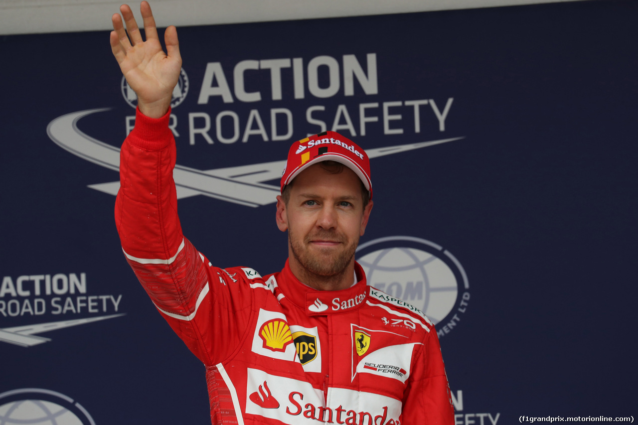 GP BRASILE, 11.11.2017 - Qualifiche, 2nd place Sebastian Vettel (GER) Ferrari SF70H