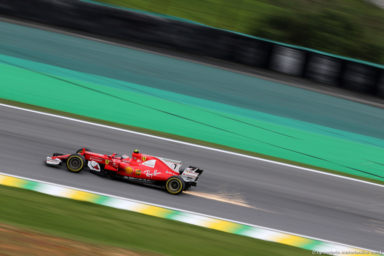 GP BRASILE, 11.11.2017 - Qualifiche, Kimi Raikkonen (FIN) Ferrari SF70H