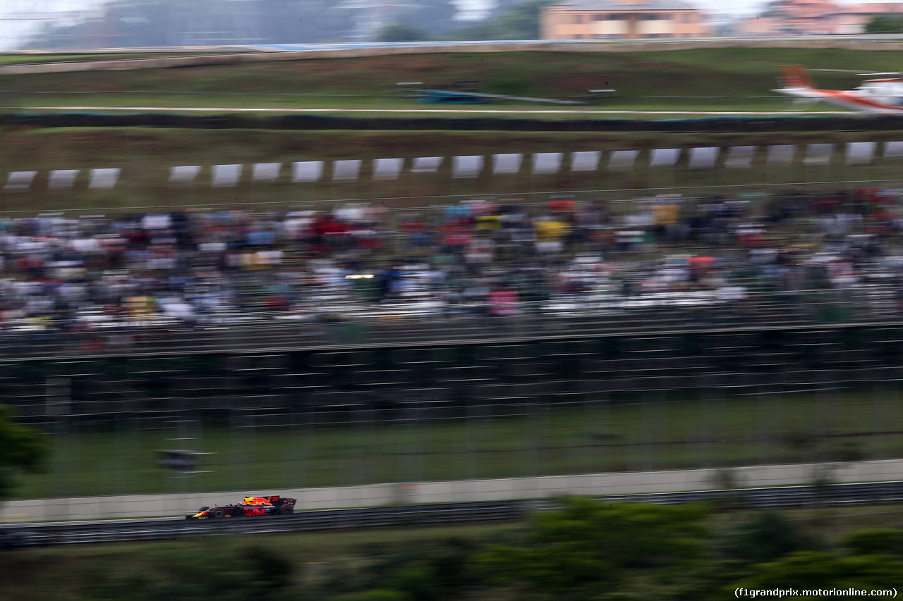 GP BRASILE, 11.11.2017 - Qualifiche, Max Verstappen (NED) Red Bull Racing RB13