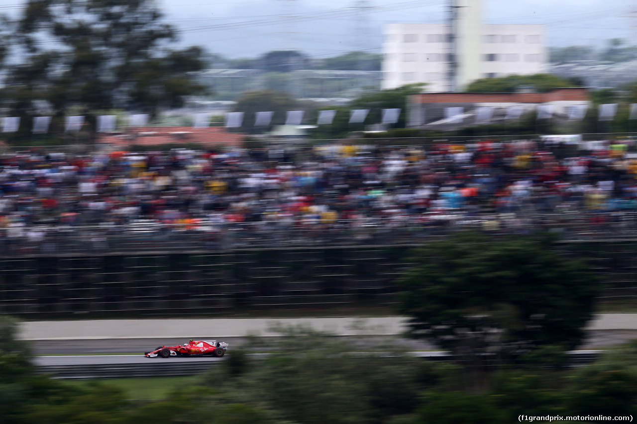 GP BRASILE, 11.11.2017 - Qualifiche, Kimi Raikkonen (FIN) Ferrari SF70H