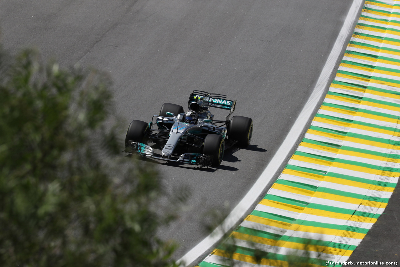 GP BRASILE, 10.11.2017 - Prove Libere 1, Valtteri Bottas (FIN) Mercedes AMG F1 W08