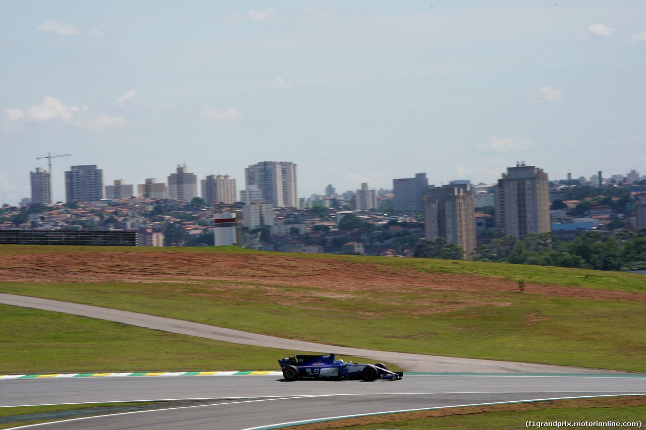 GP BRASILE, 10.11.2017 - Prove Libere 1, Marcus Ericsson (SUE) Sauber C36