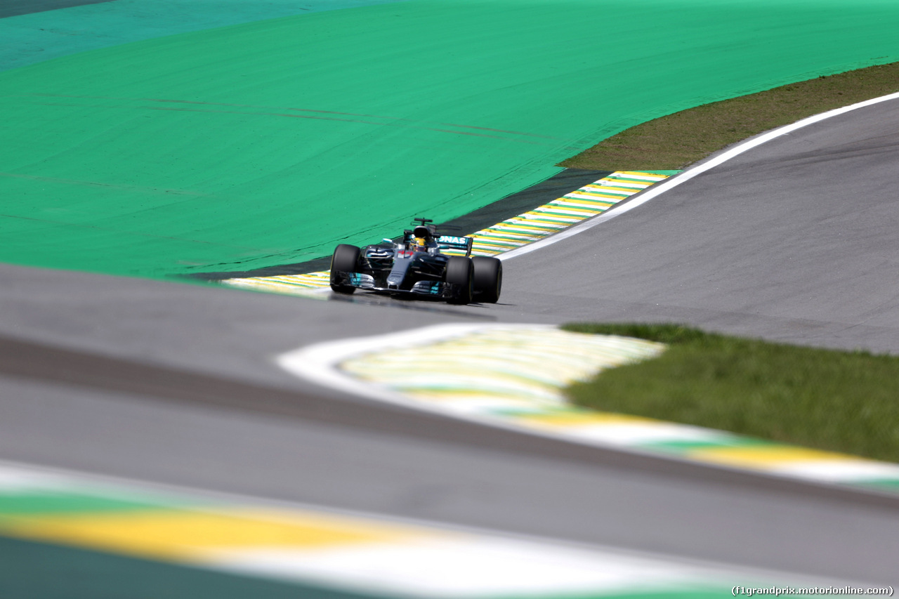 GP BRASILE, 10.11.2017 - Prove Libere 1, Lewis Hamilton (GBR) Mercedes AMG F1 W08