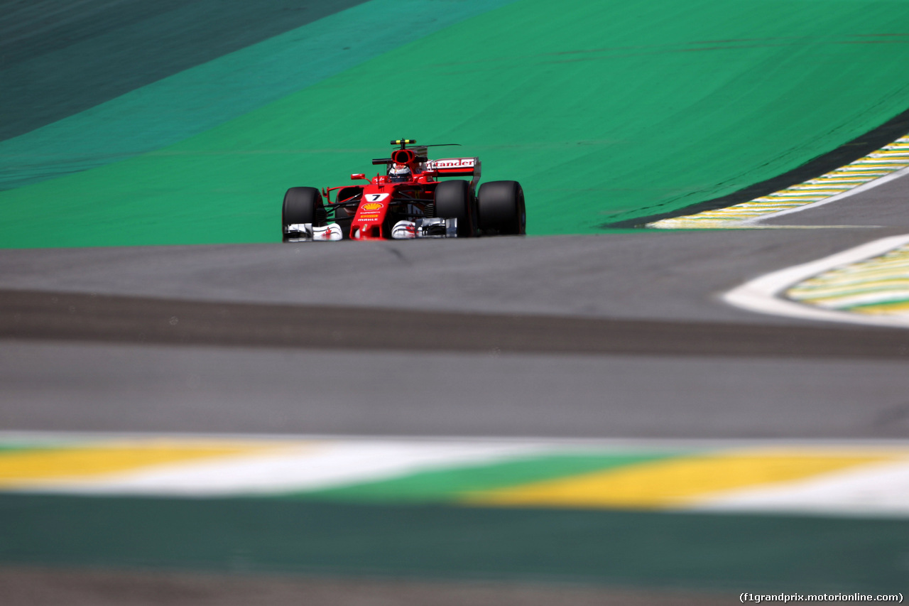 GP BRASILE, 10.11.2017 - Prove Libere 1, Kimi Raikkonen (FIN) Ferrari SF70H