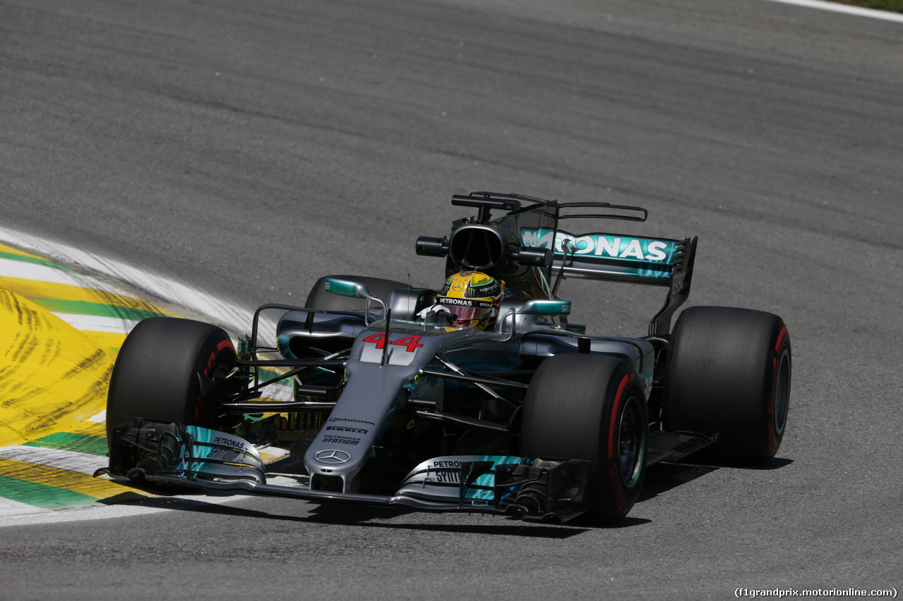 GP BRASILE, 10.11.2017 - Prove Libere 1, Lewis Hamilton (GBR) Mercedes AMG F1 W08