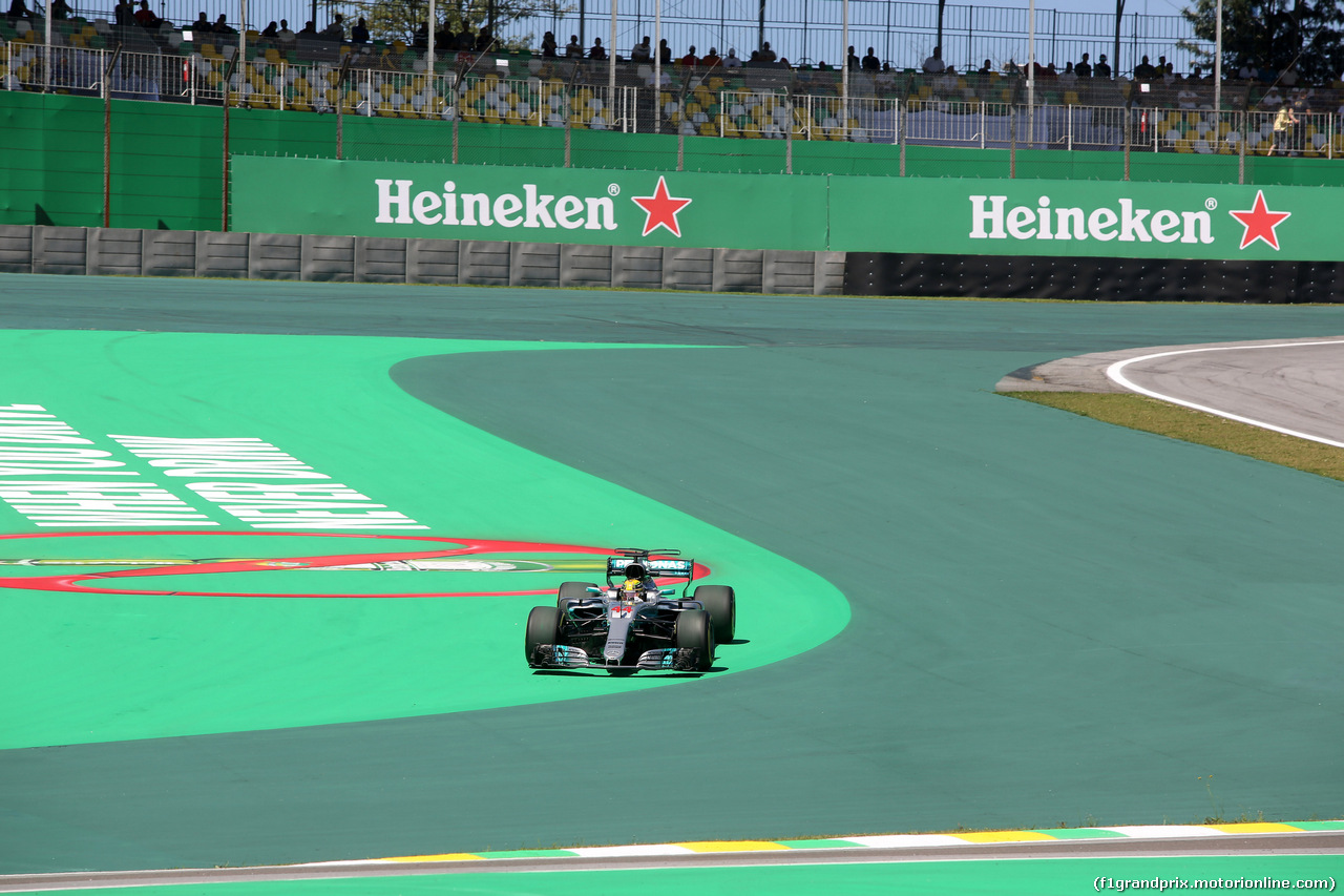 GP BRASILE, 10.11.2017 - Prove Libere 1, Lewis Hamilton (GBR) Mercedes AMG F1 W08