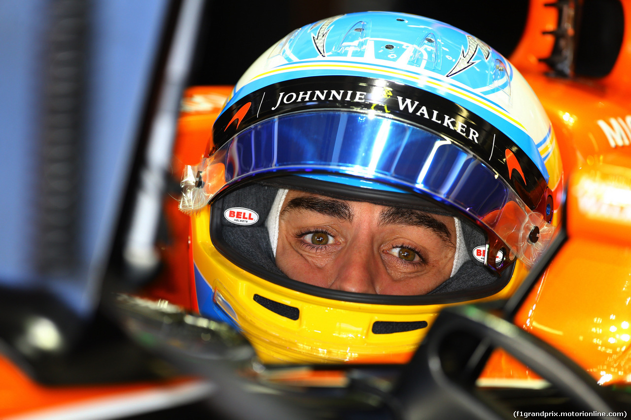 GP BRASILE, 10.11.2017 - Prove Libere 1, Fernando Alonso (ESP) McLaren MCL32