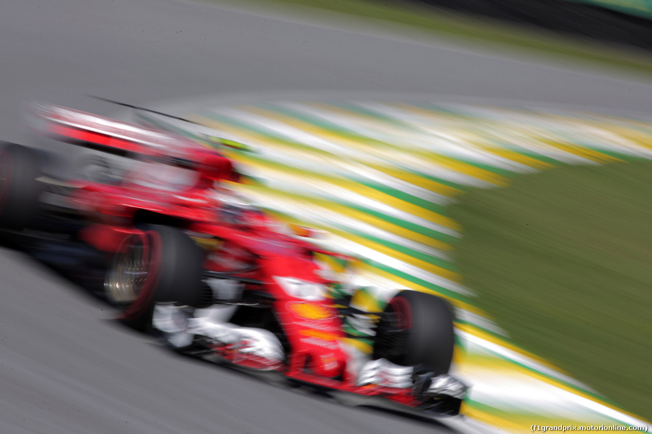 GP BRASILE, 10.11.2017 - Prove Libere 1, Kimi Raikkonen (FIN) Ferrari SF70H