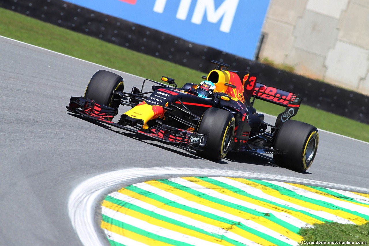 GP BRASILE, 10.11.2017 - Prove Libere 1, Daniel Ricciardo (AUS) Red Bull Racing RB13