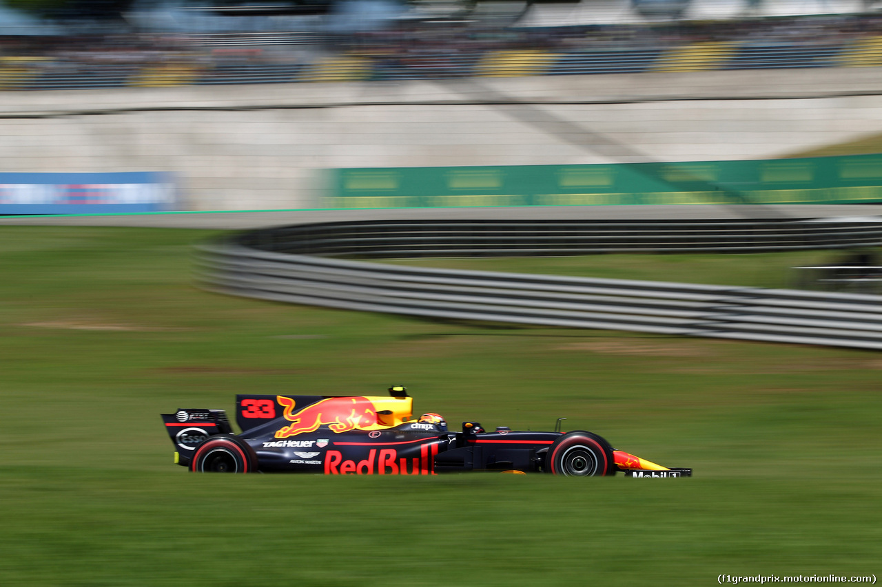 GP BRASILE, 10.11.2017 - Prove Libere 1, Max Verstappen (NED) Red Bull Racing RB13