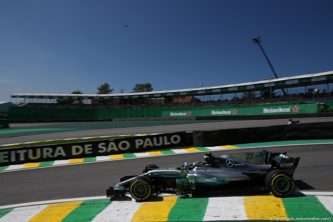 GP BRASILE, 10.11.2017 - Prove Libere 1, Valtteri Bottas (FIN) Mercedes AMG F1 W08