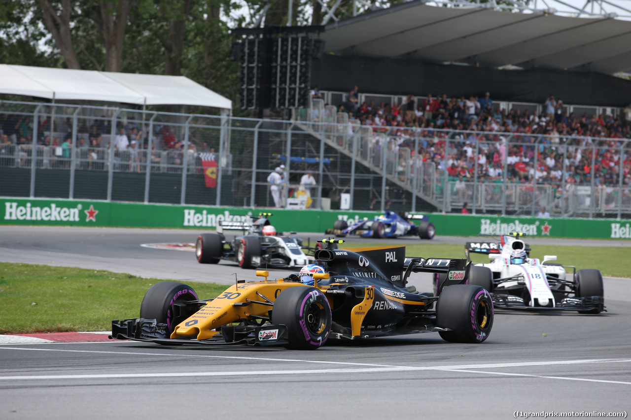 GP CANADA, 11.06.2017- Gara, Jolyon Palmer (GBR) Renault Sport F1 Team RS17