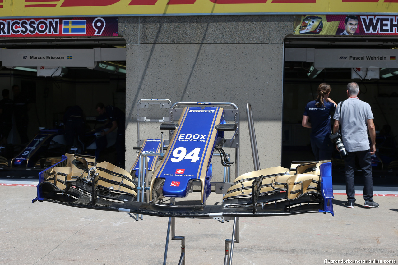 GP CANADA, 08.06.2017- Sauber F1 Team C36 Frontal Wing