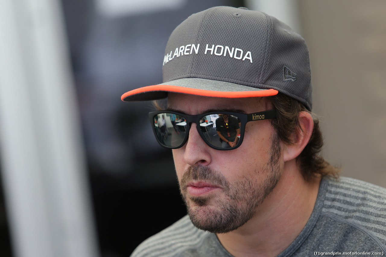 GP CANADA, 08.06.2017- Fernando Alonso (ESP) McLaren Honda MCL32
