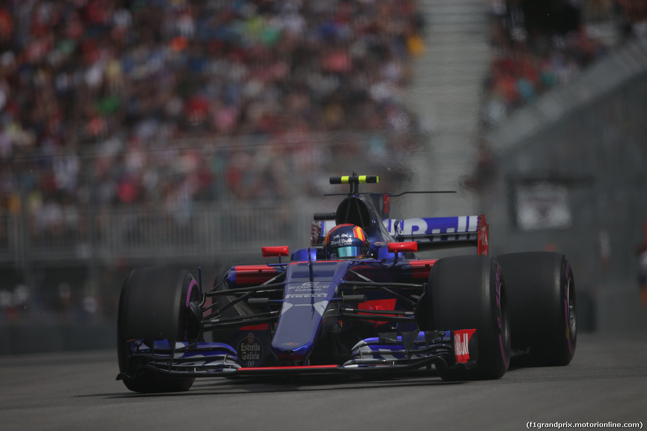 GP CANADA, 09.06.2017- Prove Libere 2, Carlos Sainz Jr (ESP) Scuderia Toro Rosso STR12