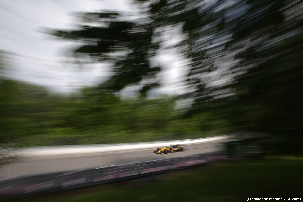 GP CANADA, 09.06.2017- Prove Libere 2, Jolyon Palmer (GBR) Renault Sport F1 Team RS17