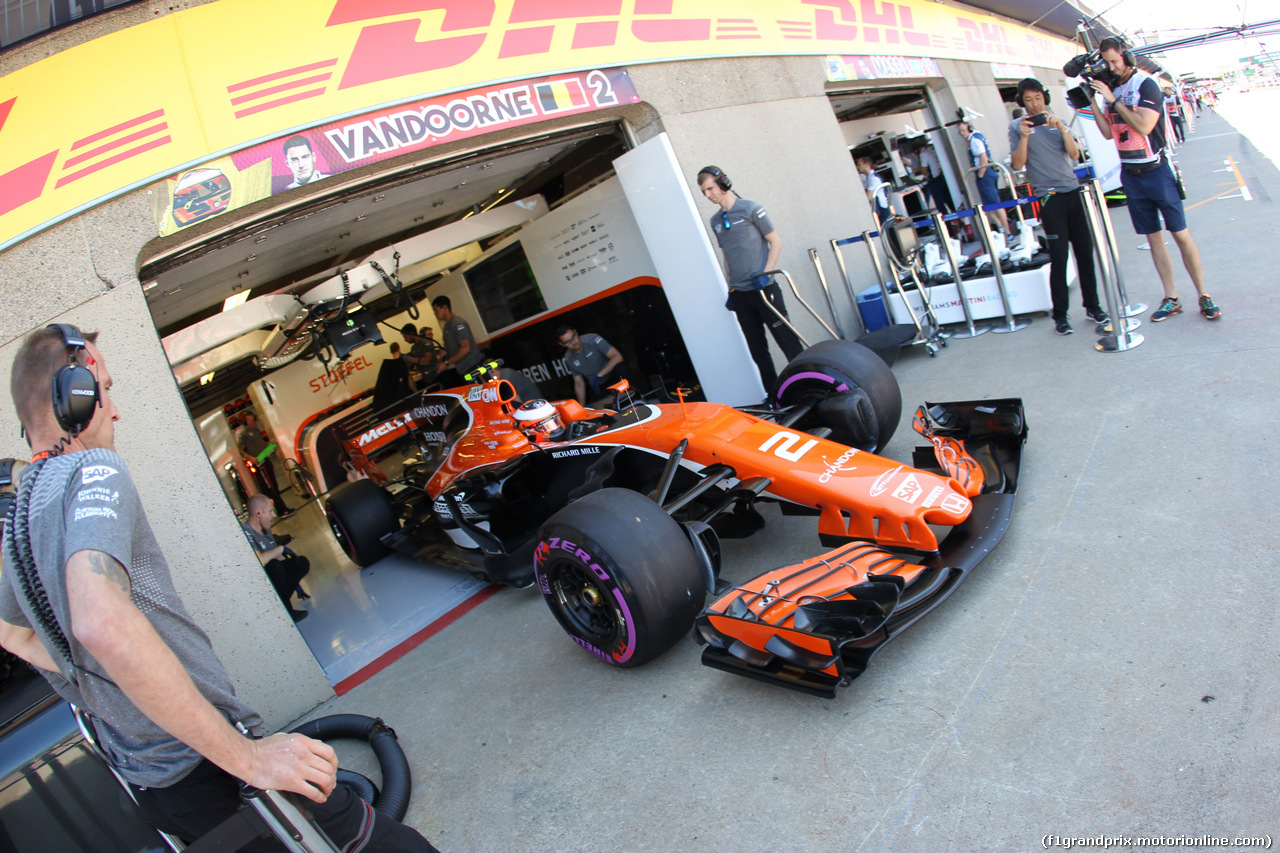 GP CANADA, 10.06.2017- Free practice 3, Stoffel Vandoorne (BEL) McLaren MCL32