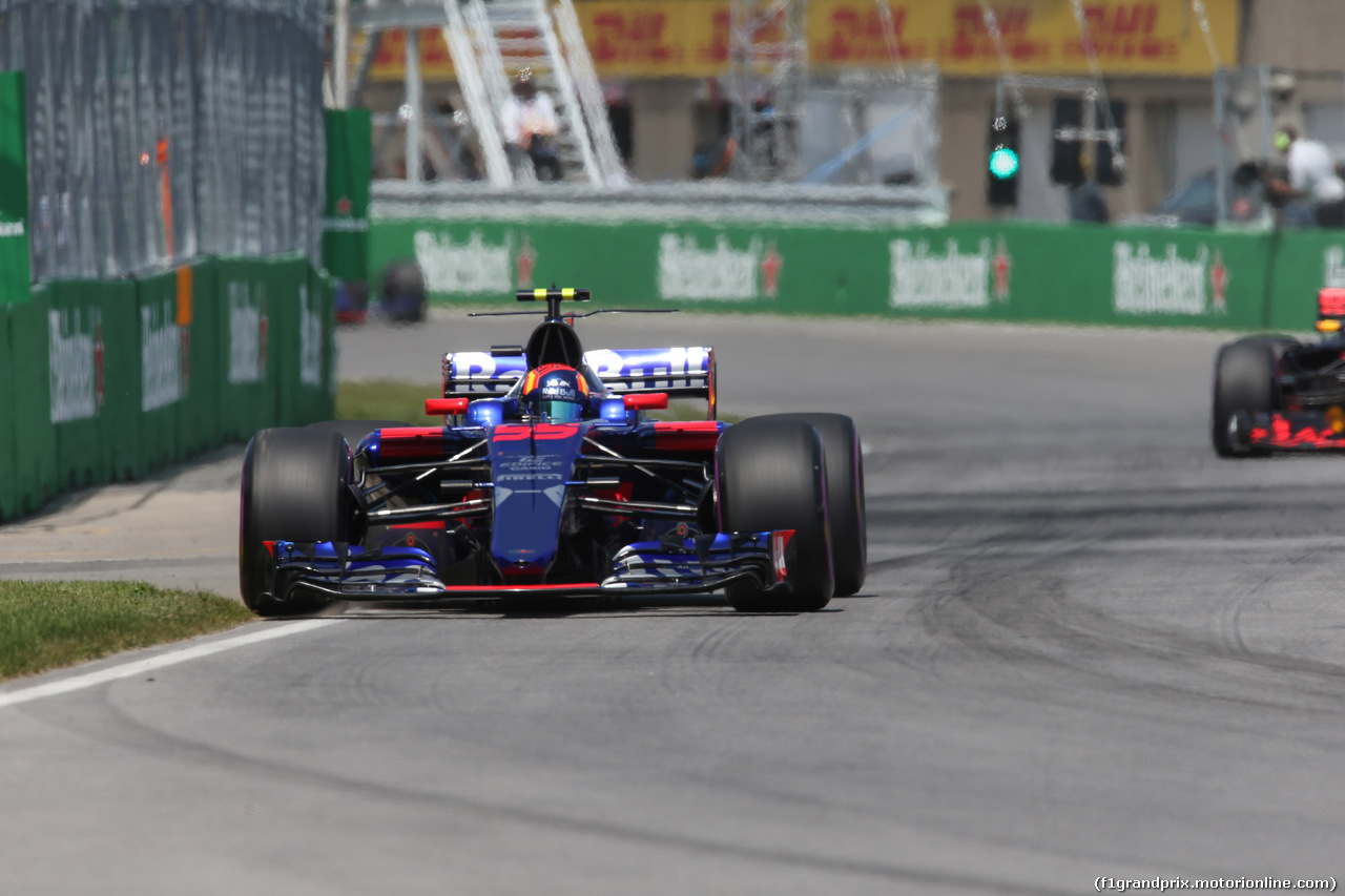 GP CANADA, 10.06.2017- Qualifiche, Carlos Sainz Jr (ESP) Scuderia Toro Rosso STR12