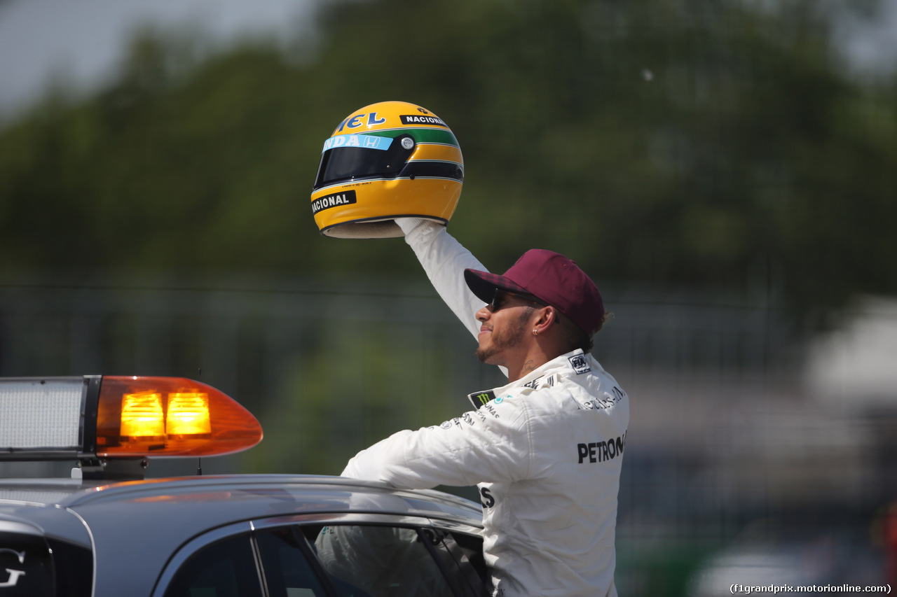 GP CANADA, 10.06.2017- Qualifiche, Lewis Hamilton (GBR) Mercedes AMG F1 W08  is celebrating his 65th Pole Position with Ayrton Senna (BRA) Helmet