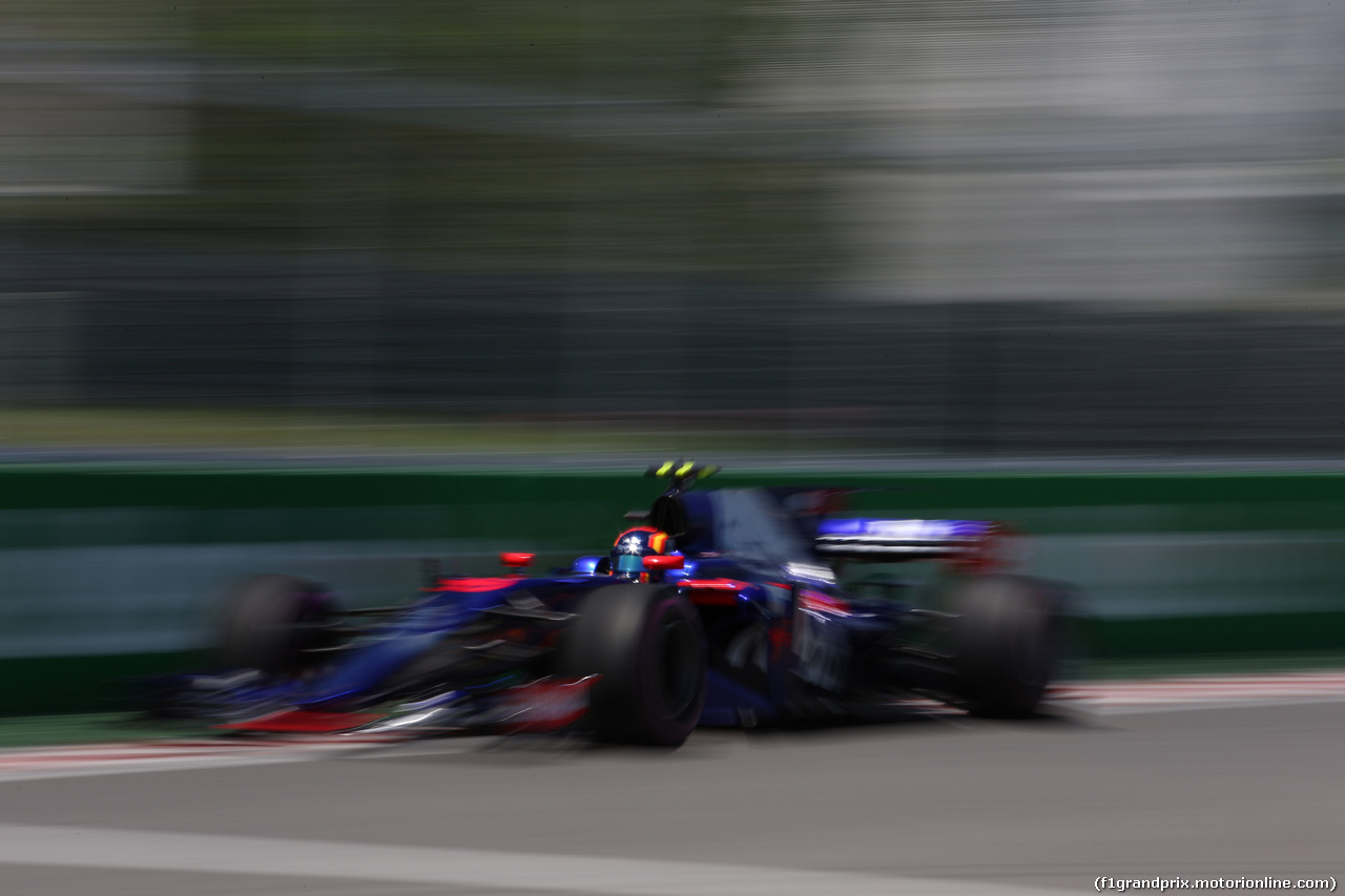 GP CANADA, 10.06.2017- Qualifiche, Carlos Sainz Jr (ESP) Scuderia Toro Rosso STR12