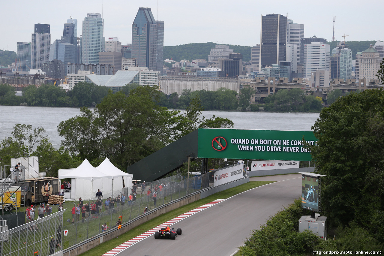 GP CANADA, 08.06.2017- Prove Libere 1, Daniel Ricciardo (AUS) Red Bull Racing RB13