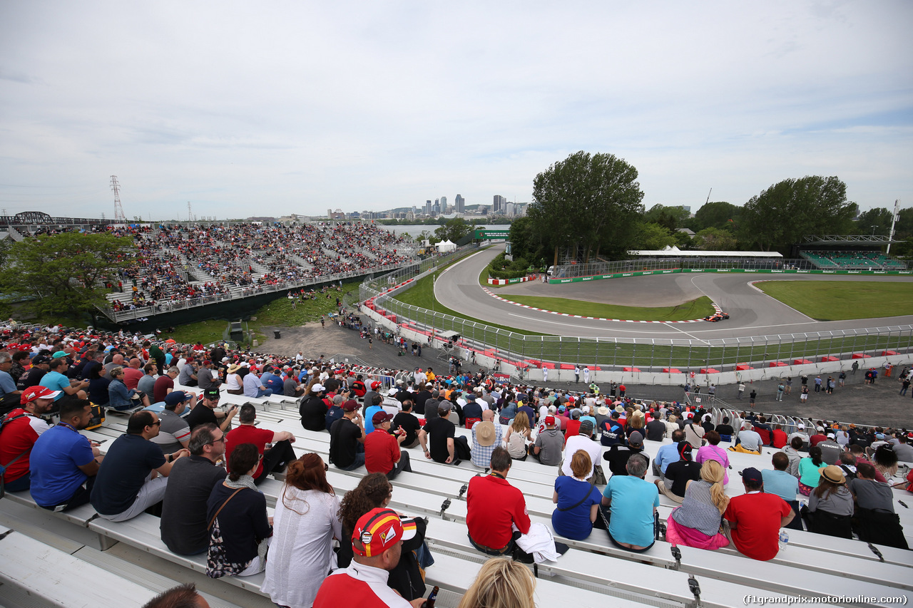 GP CANADA, 08.06.2017- Prove Libere 1, Stoffel Vandoorne (BEL) McLaren MCL32