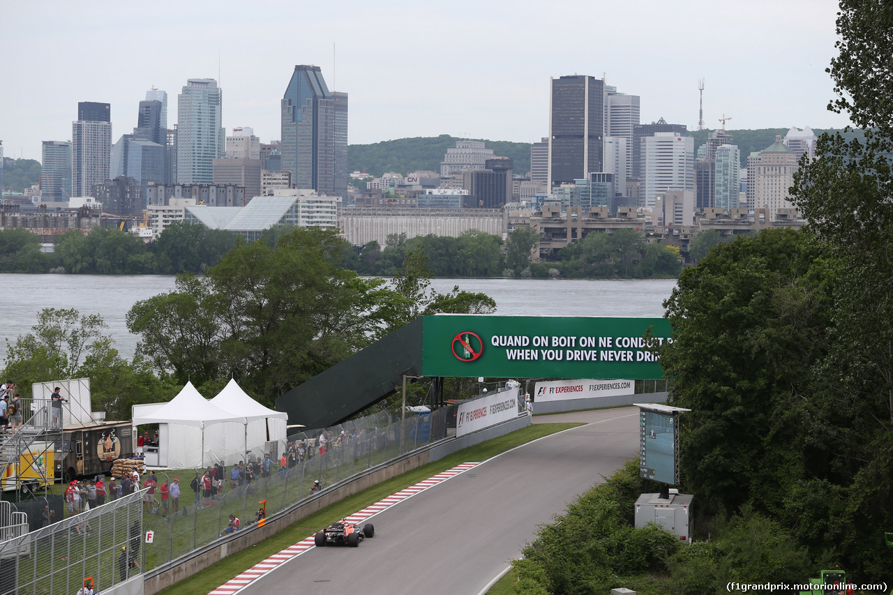 GP CANADA, 08.06.2017- Prove Libere 1, Stoffel Vandoorne (BEL) McLaren MCL32