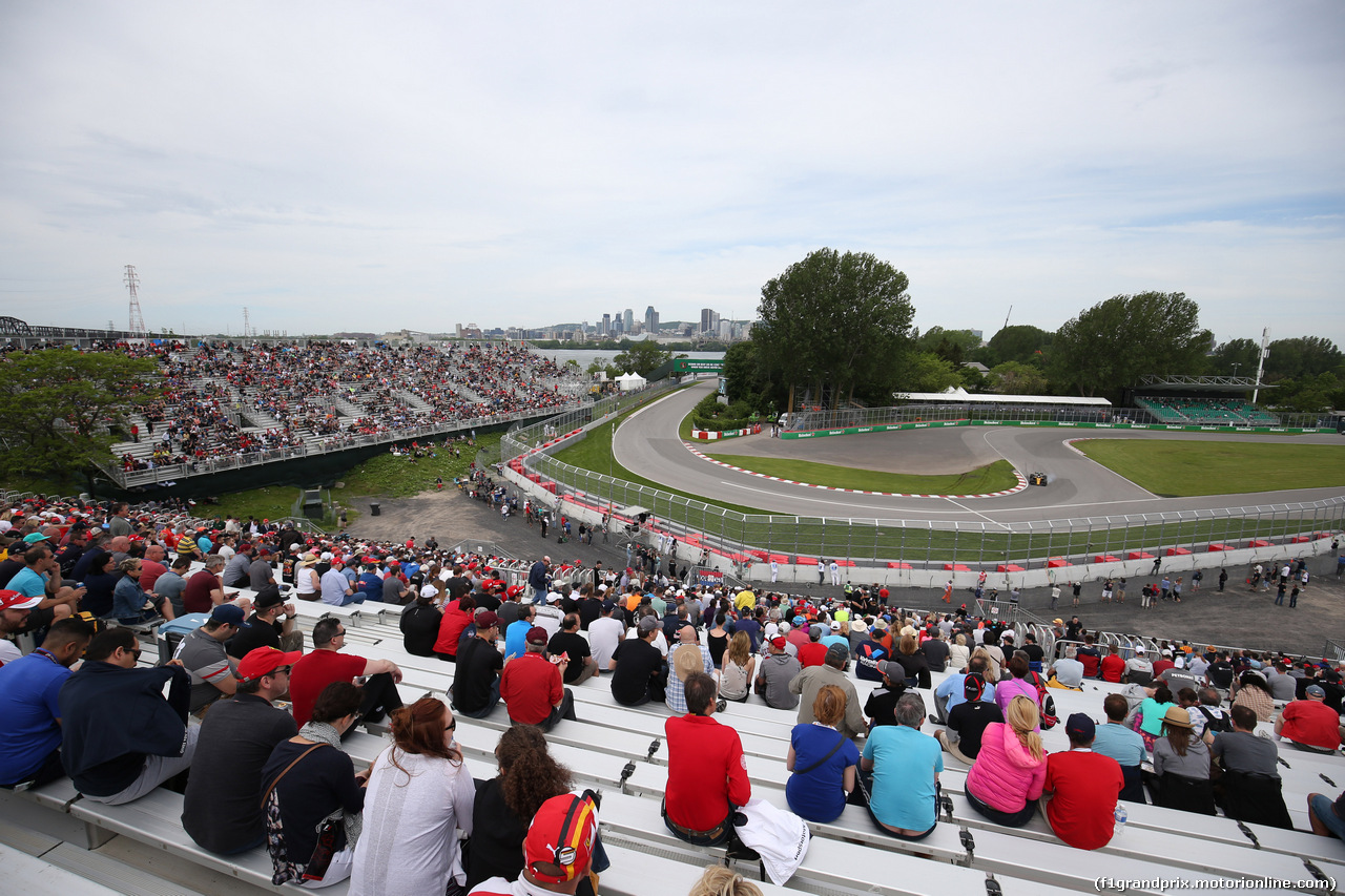 GP CANADA, 08.06.2017- Prove Libere 1, Jolyon Palmer (GBR) Renault Sport F1 Team RS17