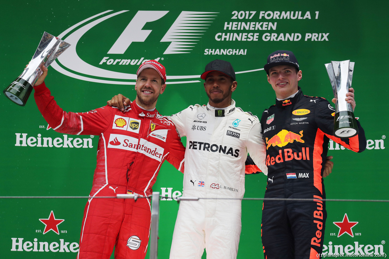 GP CINA, 09.04.2017 - Gara, 1st place Lewis Hamilton (GBR) Mercedes AMG F1 W08, 2nd place Sebastian Vettel (GER) Ferrari SF70H e 3rd place Max Verstappen (NED) Red Bull Racing RB13