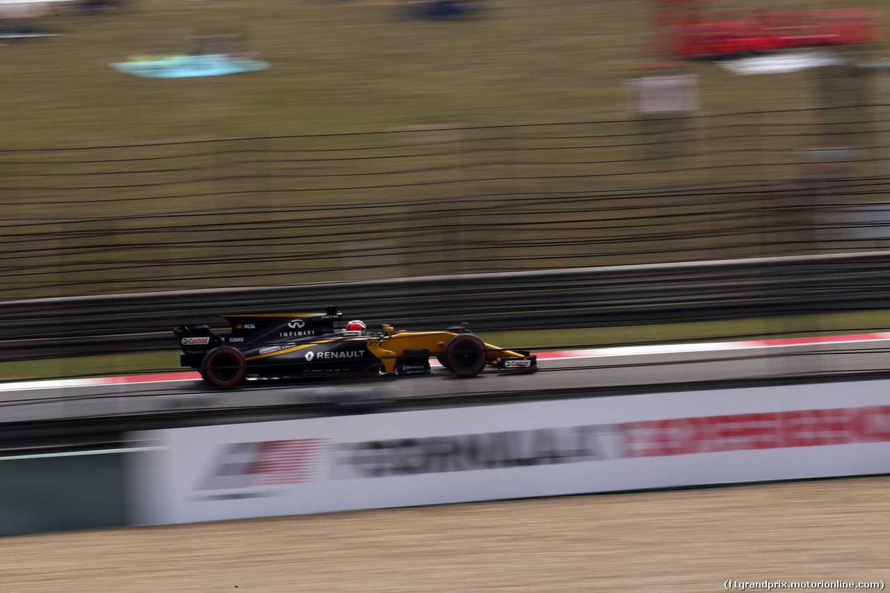 GP CINA, 07.04.2017 - Prove Libere 3, Nico Hulkenberg (GER) Renault Sport F1 Team RS17