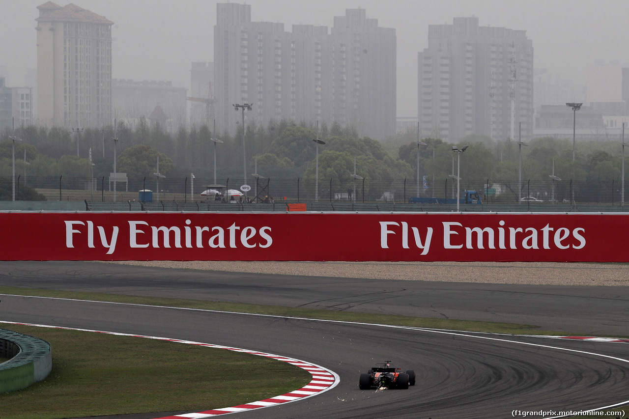 GP CINA, 07.04.2017 - Prove Libere 3, Fernando Alonso (ESP) McLaren MCL32