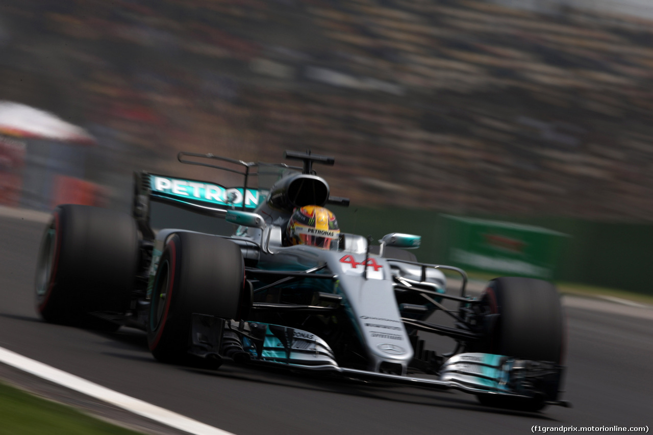 GP CINA, 08.04.2017- Prove Libere 3, Lewis Hamilton (GBR) Mercedes AMG F1 W08
