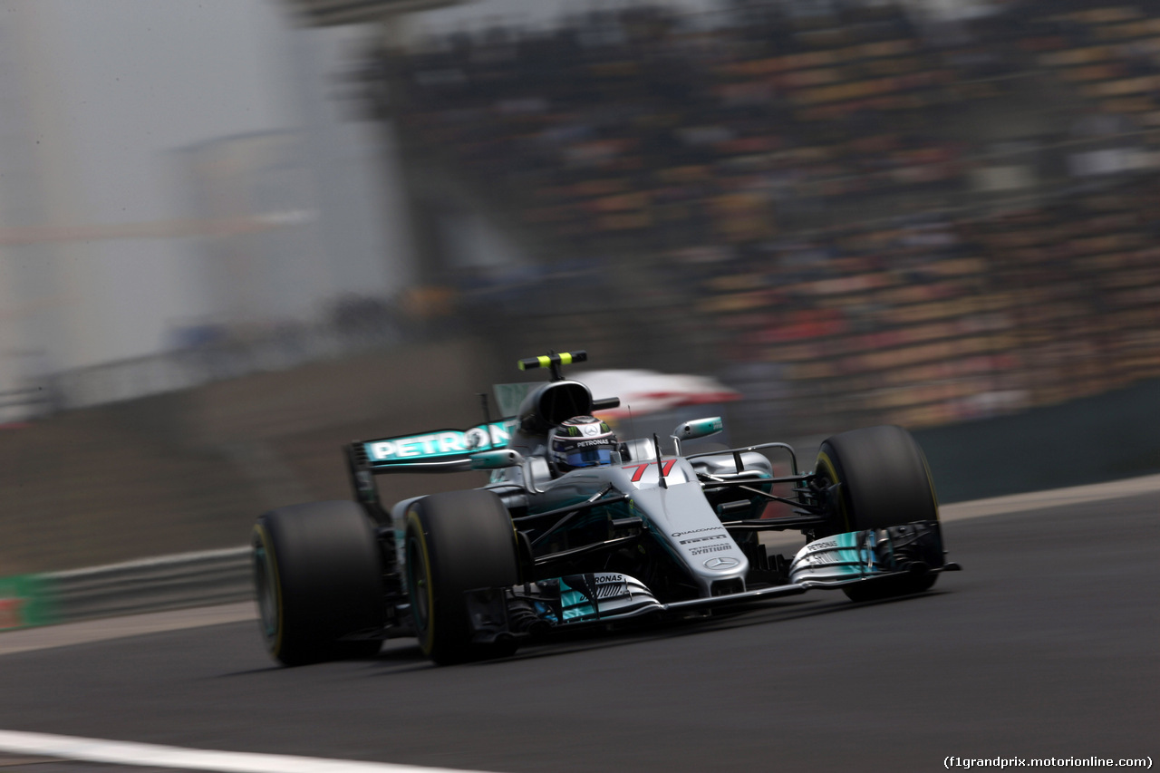 GP CINA, 08.04.2017 - Prove Libere 3, Valtteri Bottas (FIN) Mercedes AMG F1 W08