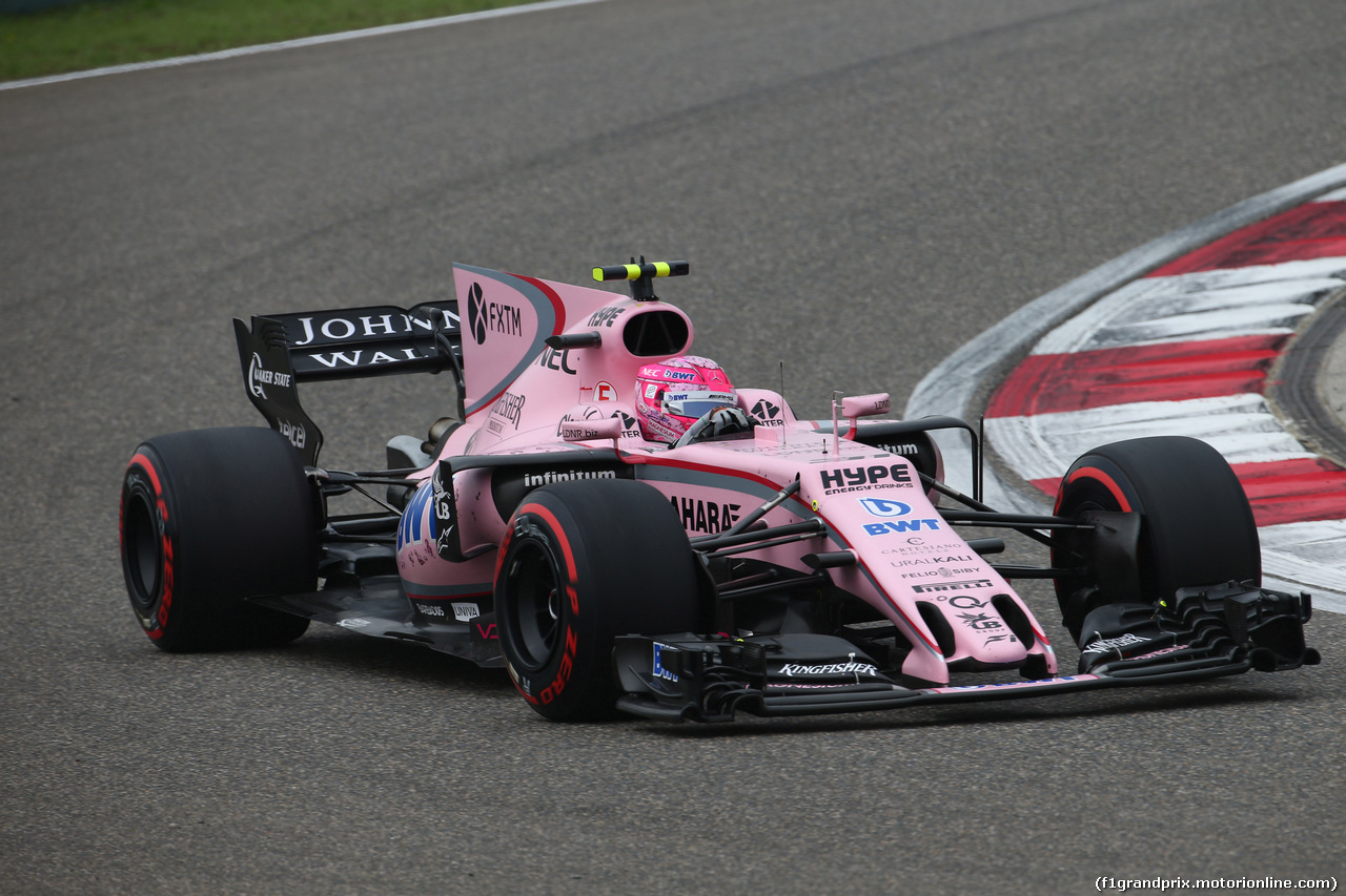 GP CINA, 08.04.2017- Prove Libere 3, Esteban Ocon (FRA) Sahara Force India F1 VJM10