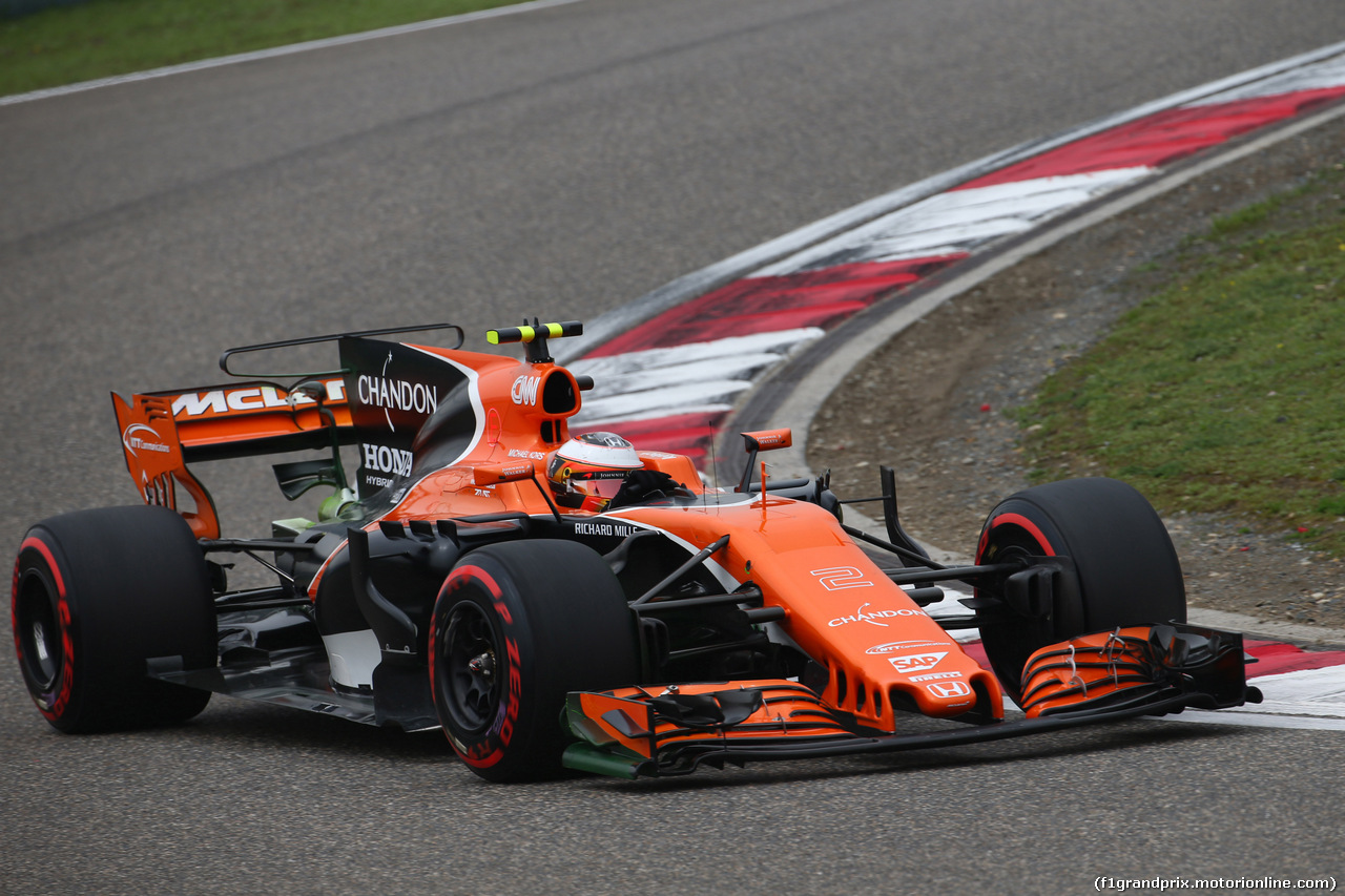 GP CINA, 08.04.2017 - Prove Libere 3, Stoffel Vandoorne (BEL) McLaren MCL32