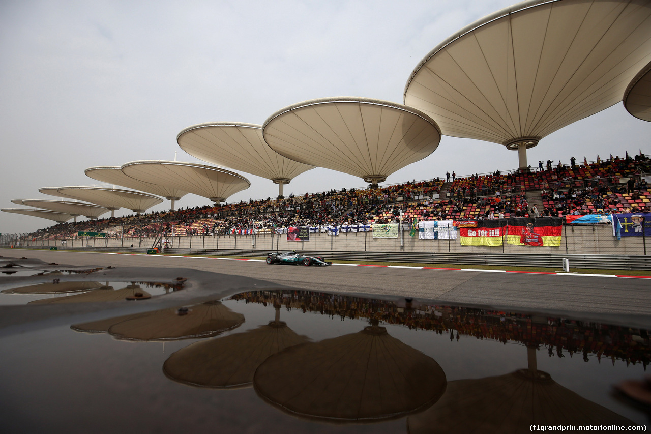 GP CINA, 08.04.2017 - Prove Libere 3, Valtteri Bottas (FIN) Mercedes AMG F1 W08