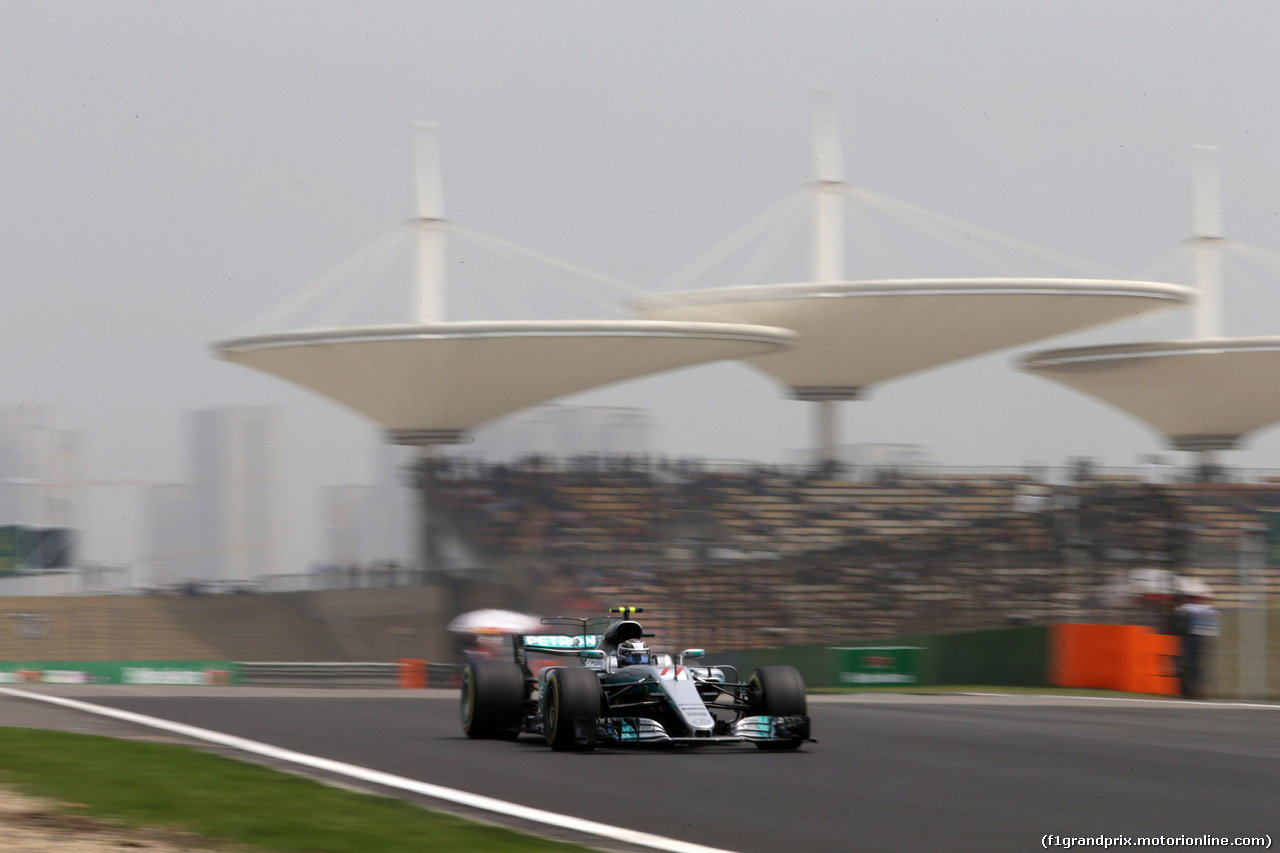 GP CINA, 08.04.2017- Prove Libere 3, Valtteri Bottas (FIN) Mercedes AMG F1 W08