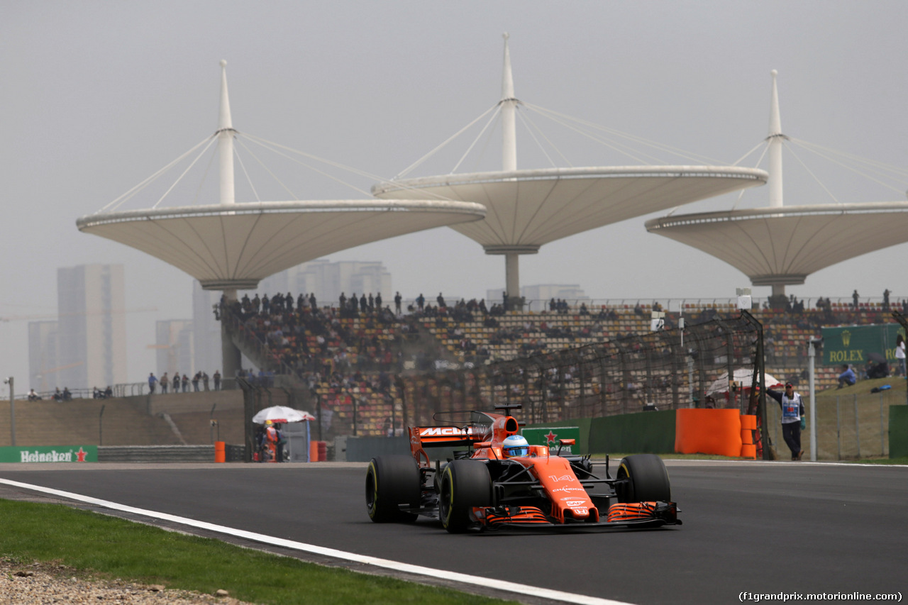 GP CINA, 08.04.2017 - Prove Libere 3, Fernando Alonso (ESP) McLaren MCL32