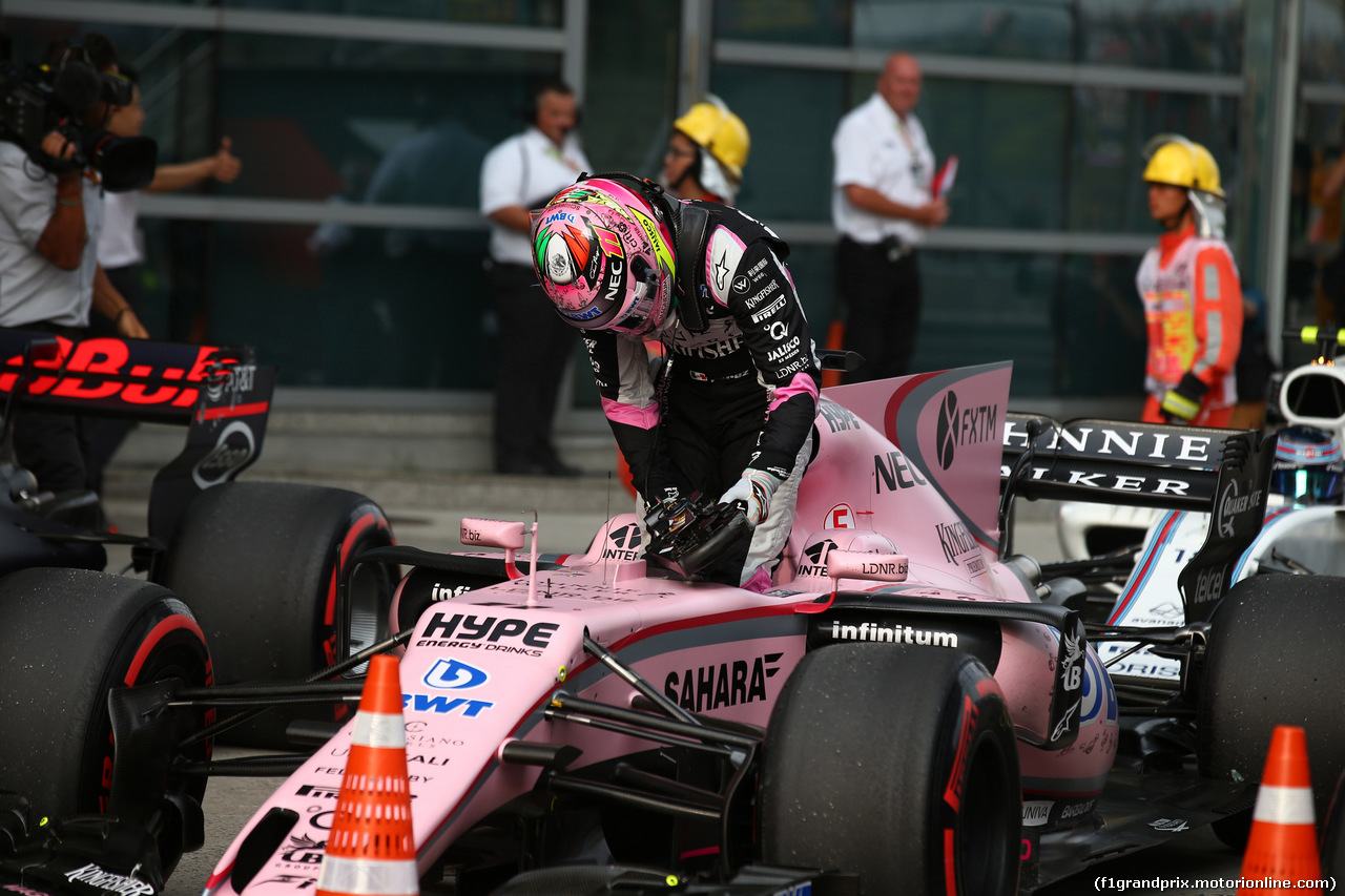 GP CINA, 08.04.2017 - Qualifiche, Sergio Perez (MEX) Sahara Force India F1 VJM010