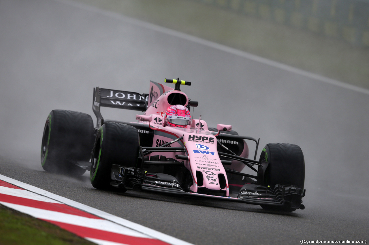 GP CINA, 07.04.2017 - Prove Libere 1, Esteban Ocon (FRA) Sahara Force India F1 VJM10