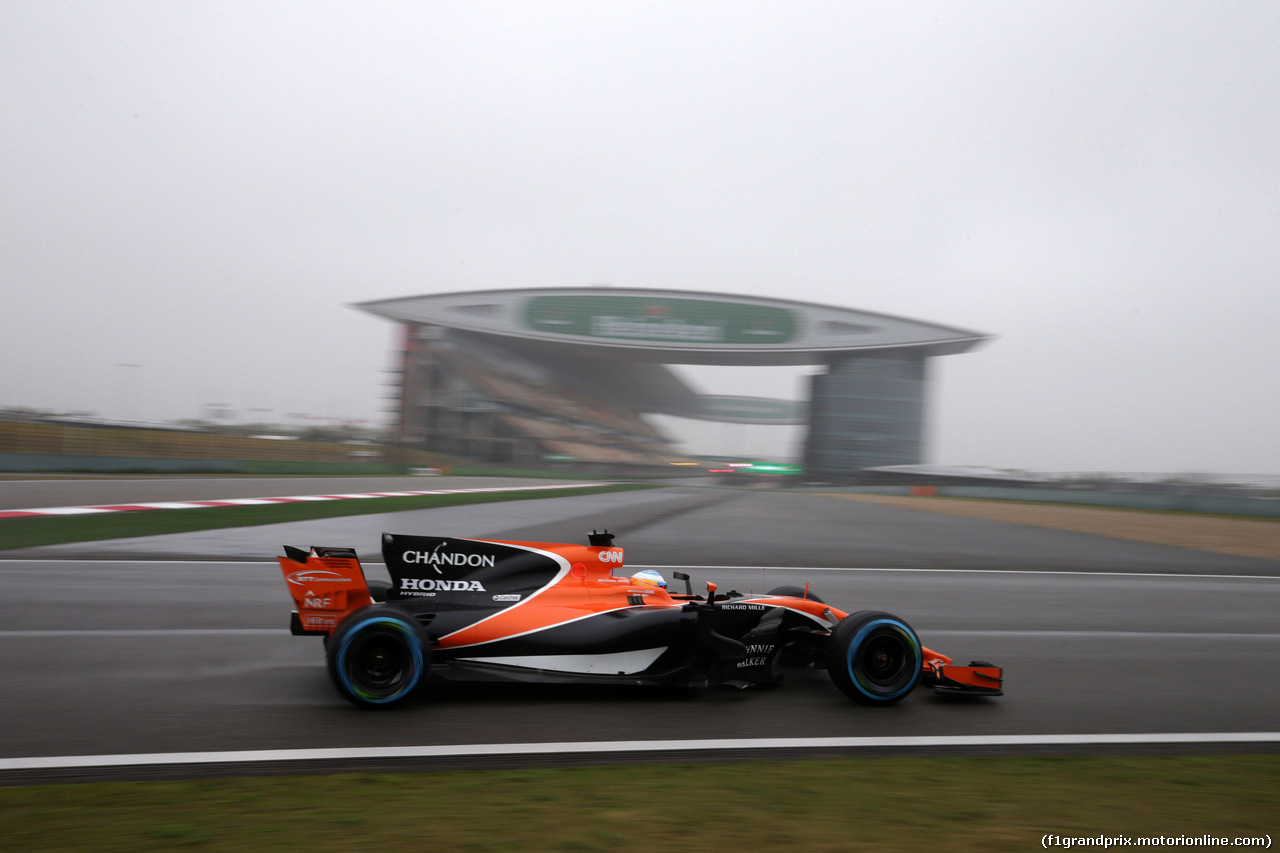 GP CINA, 07.04.2017 - Prove Libere 1, Fernando Alonso (ESP) McLaren MCL32