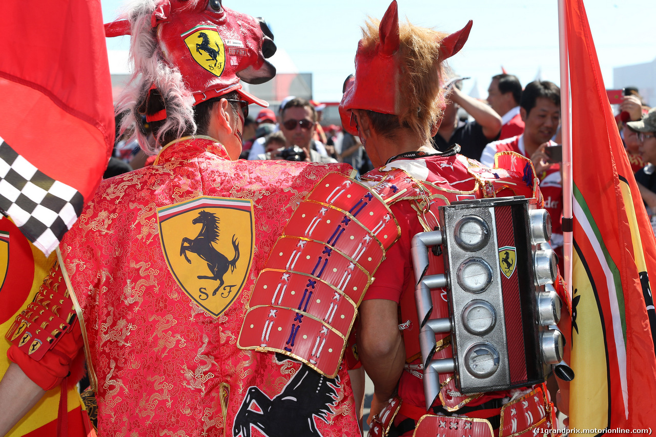GP GIAPPONE, 08.10.2017- Ferrari Fans dressed like Samurai